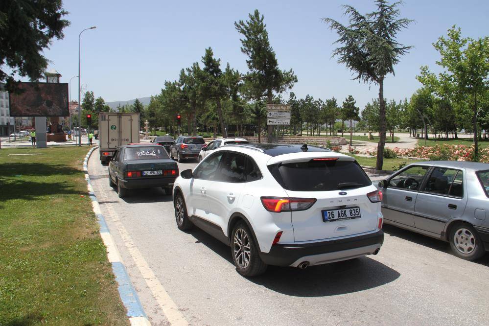 Tatilciler Konya’yı Akdeniz’e bağlayan Demirkapı Tünelini çok sevdi 8